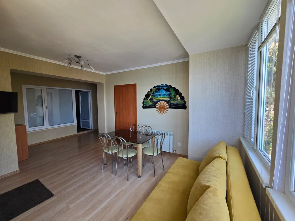 Апартаменты в эллинг Селена с двумя спальнями