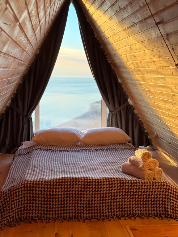 Новый глэмпинг в горах с панорамным видом на олимпийский парк