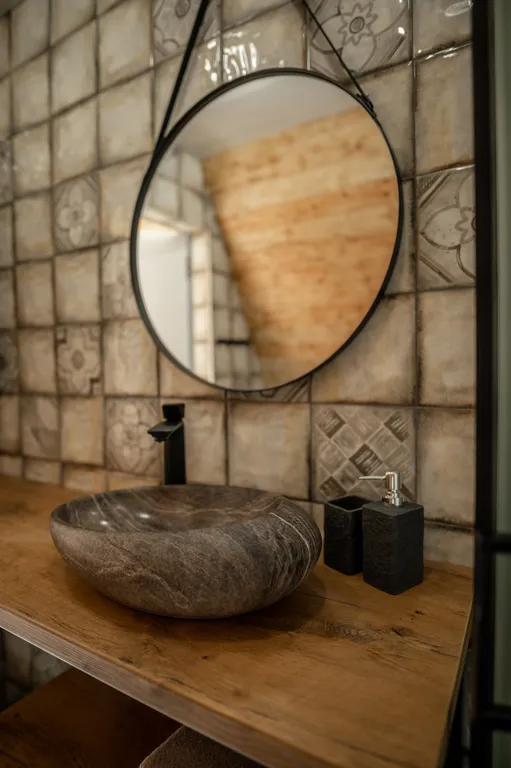 Дом с чаном