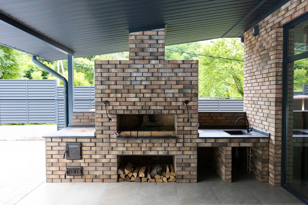 Уединенная вилла в окружении гор на Черноморском побережье