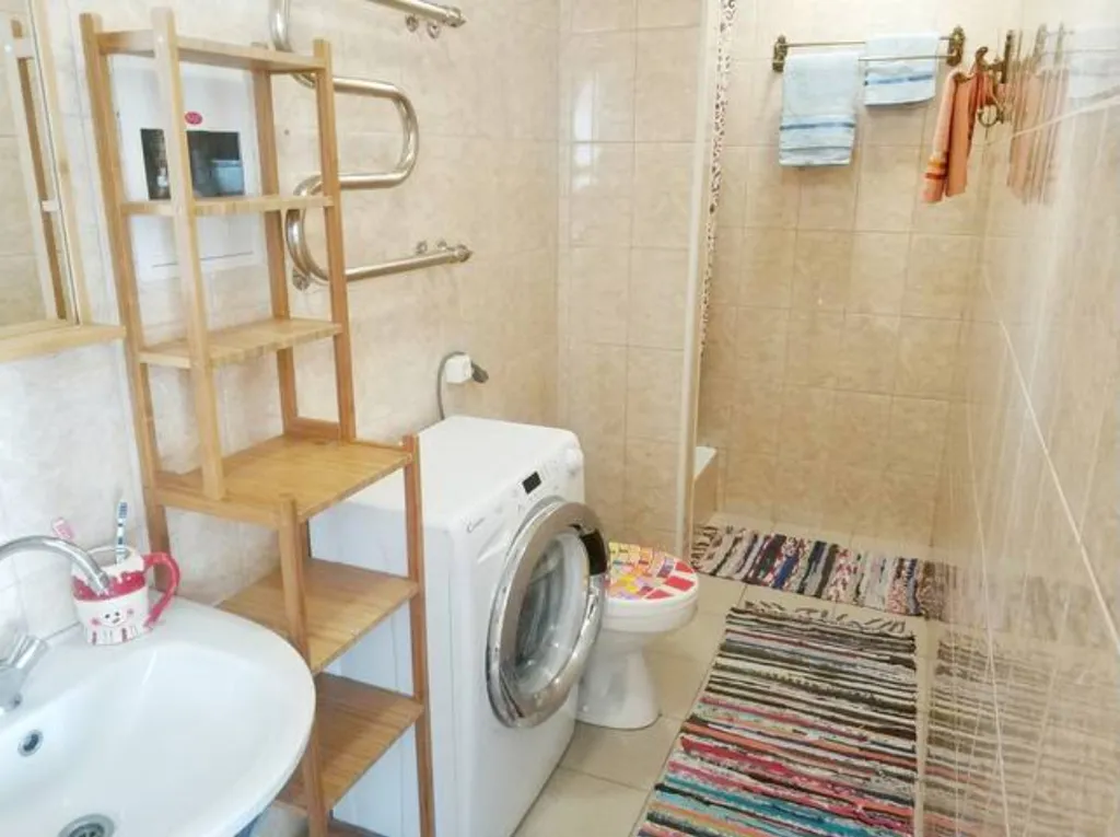 Квартира с балконом с видом на горы