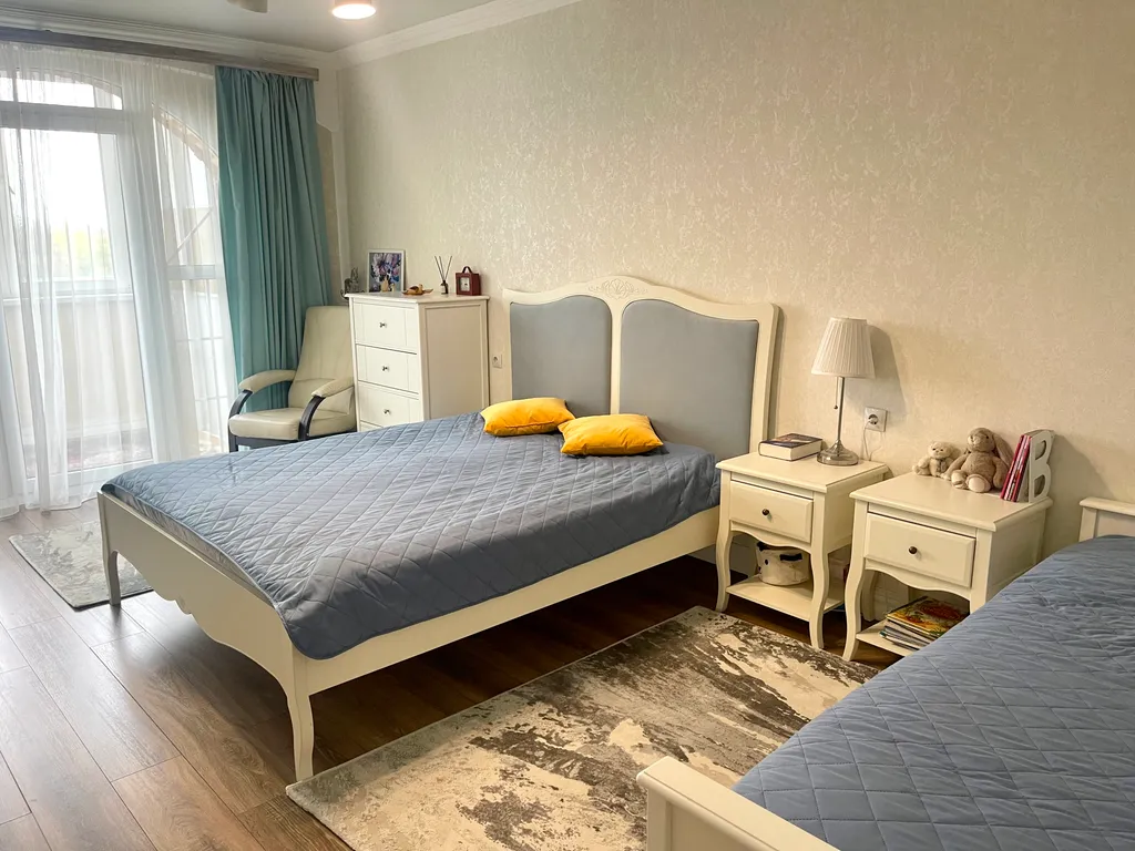 Просторная 3-к квартира в центре Калининграде