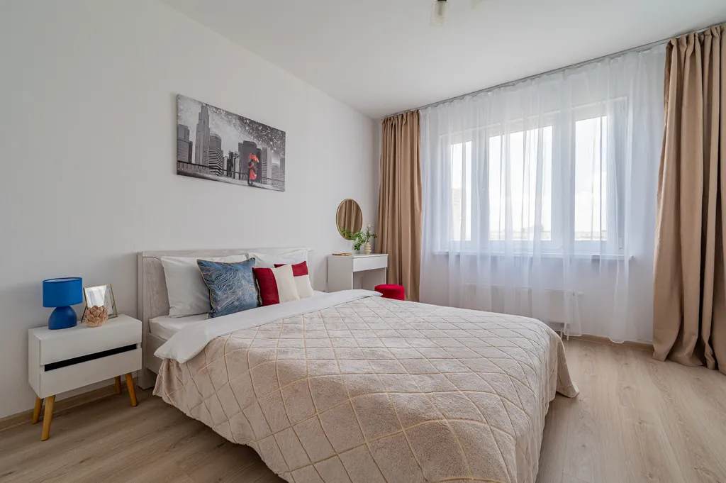 Квартира Квартира на Рассветной — Екатеринбург