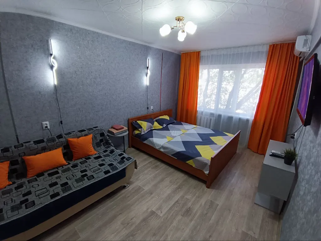 Квартира с комфортом в Балхаше, район ЖД вокзала — аренда посуточно в Караганда