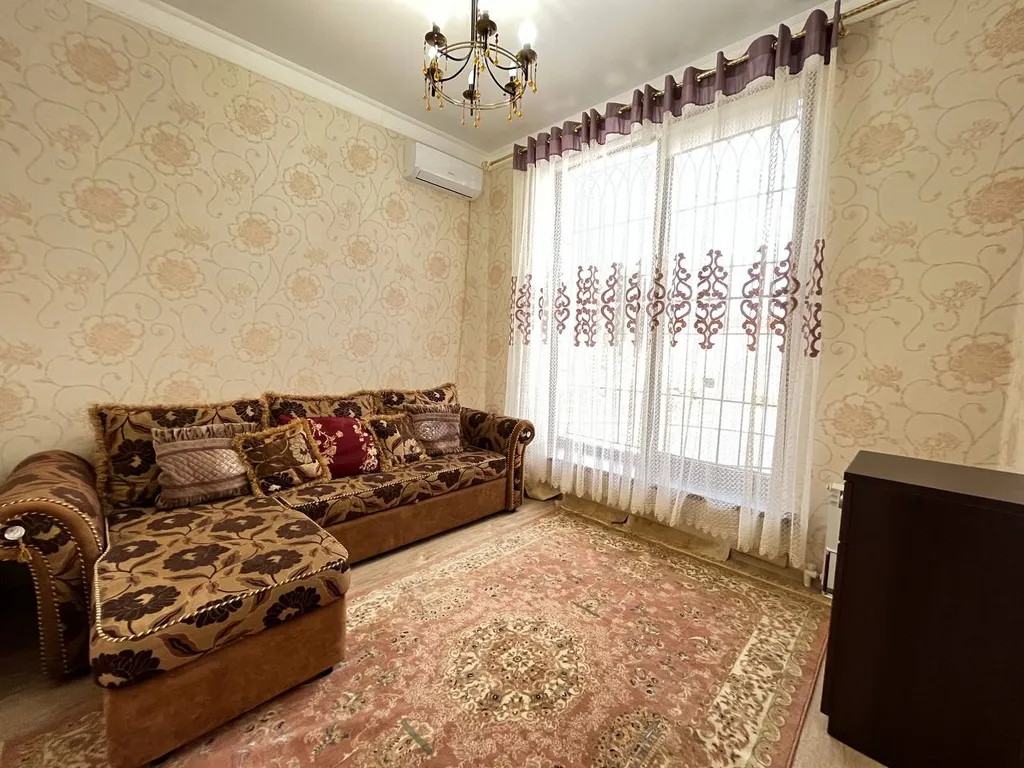 Уютный двухэтажный дом, рядом с пляжем