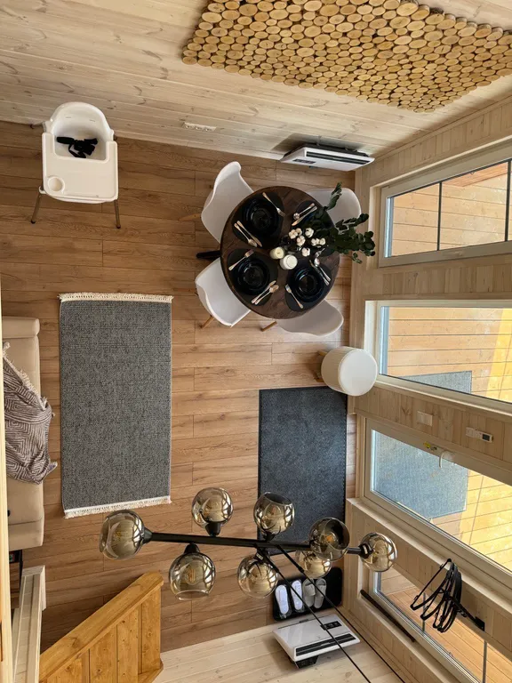 Уютный дом в стиле Барнхаус с чаном у леса, у нас есть баня.