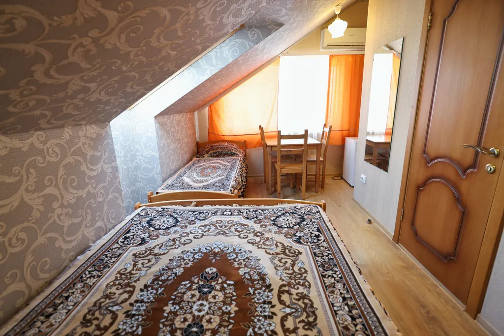 Квартира Трехместный номер без балкона с видом на горы — Лазаревское