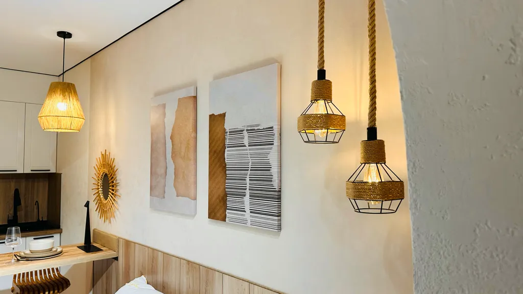 Студия с дизайнерским ремонтом в центре