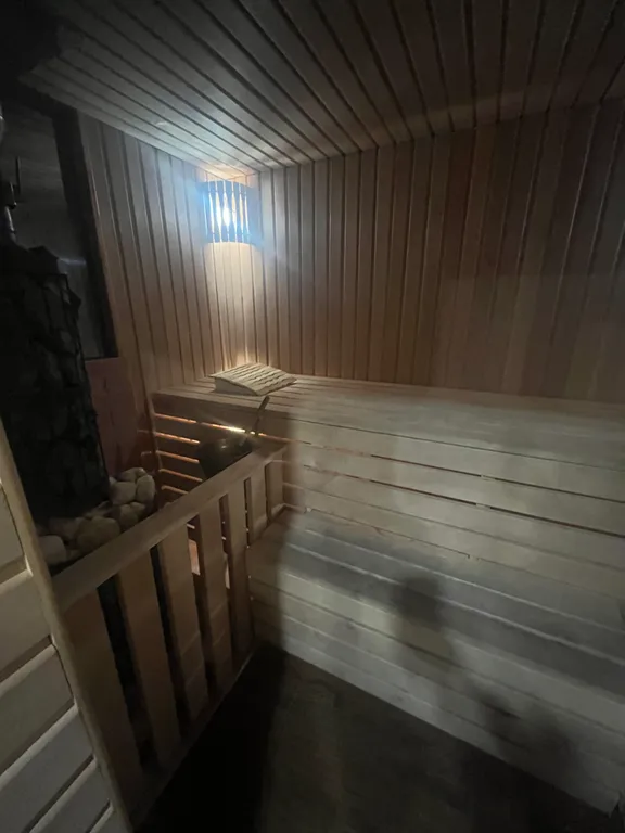 Уютный светлый дом с баней