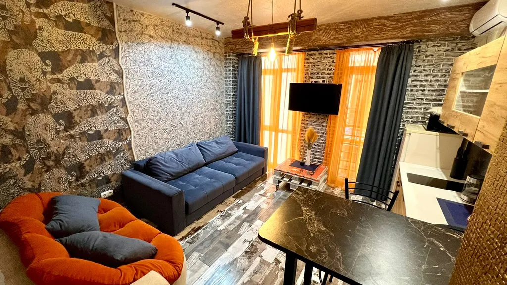 Квартира Квартира Стильная и сочная студия в ЖК Сорренто Парк — Сириус