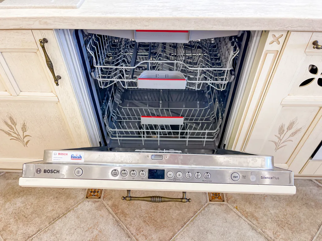 Прекрасная 3-комнатная квартира для большой семьи у моря