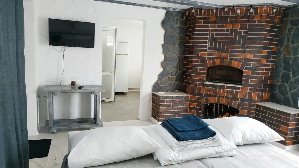 Коттедж Коттедж с камином и террасой — Отрадная