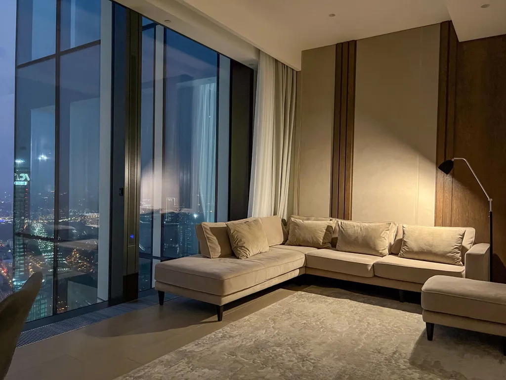 Угловой апартамент в Москва сити