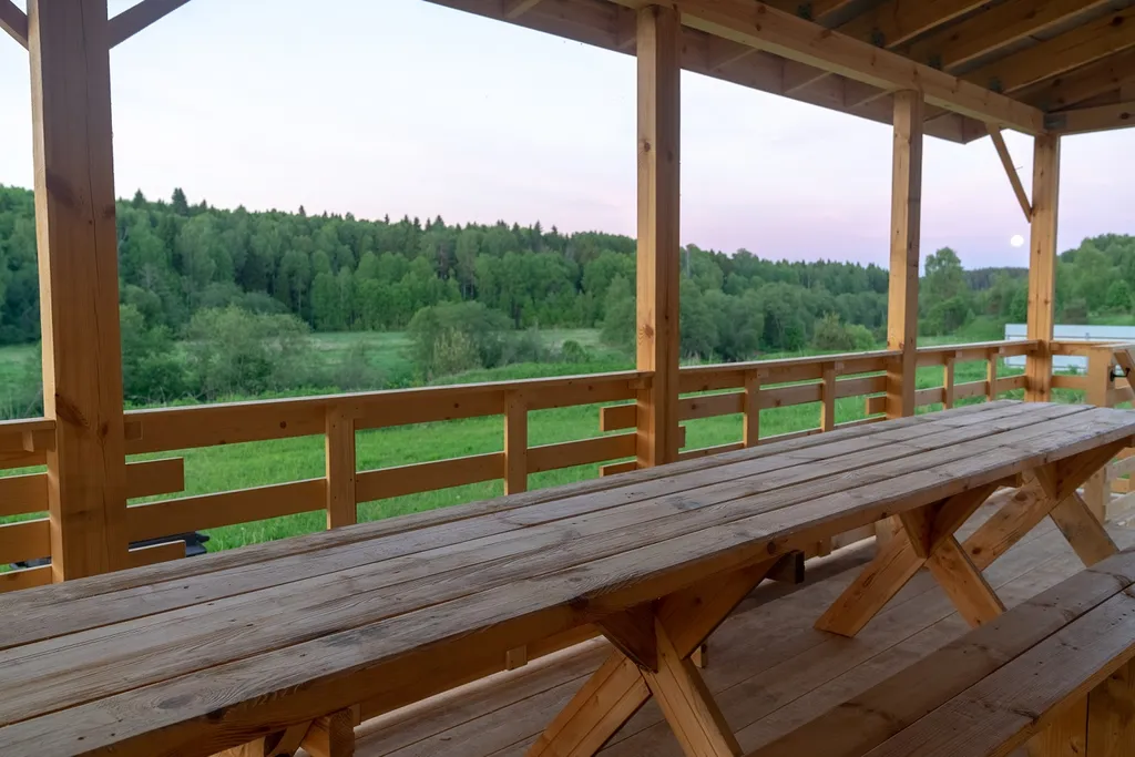 Коттедж Большой дом с террасой, баней на дровах и чаном в лесу на берегу реки — Старово
