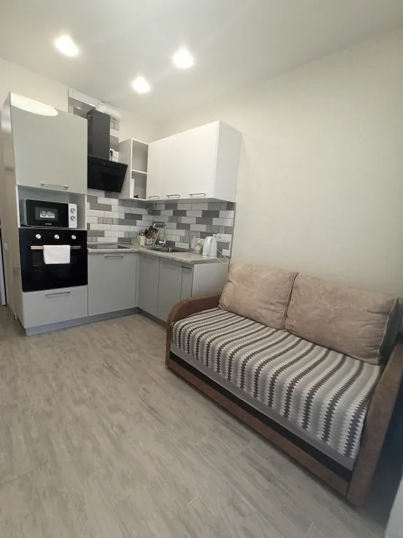 Квартира Уютная квартира около жд вокзала Адлера — Адлер