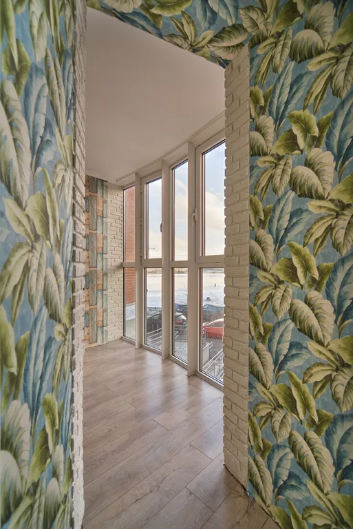 Вид на реку и крокус