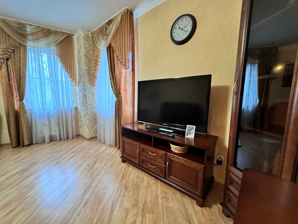 Квартира Просторная квартира в центре Зеленоградска — Зеленоградск