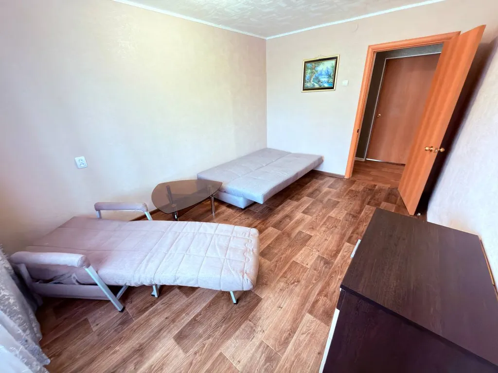 2-комнатная  квартира рядом с лыжной базой Металлург