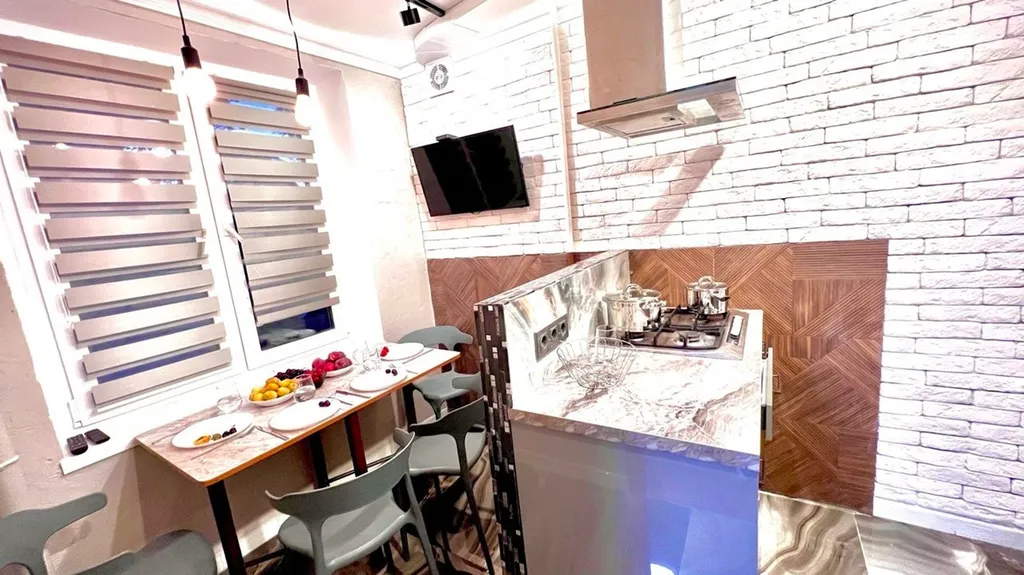 Квартира 4Nights. Каховка-уютная квартира у метро Каховская/Севастопольская — Москва