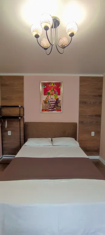 Евродвушка с отдeльной спальней и кухней с диваном