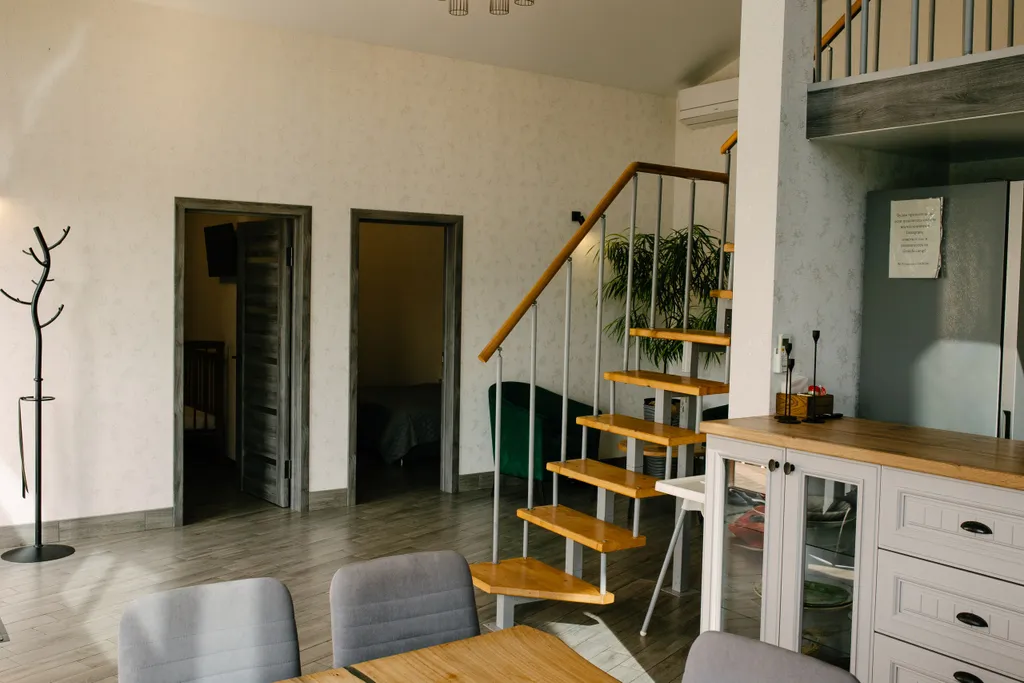 Апартаменты с горячим бассейном и видом на горы