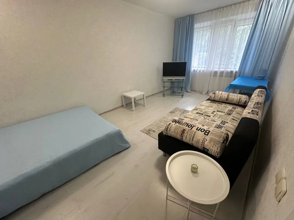 Квартира у набережной