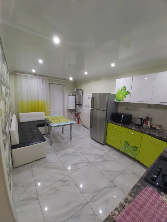 Большая 3-комнатная квартира в центре города с новым современным ремонтом