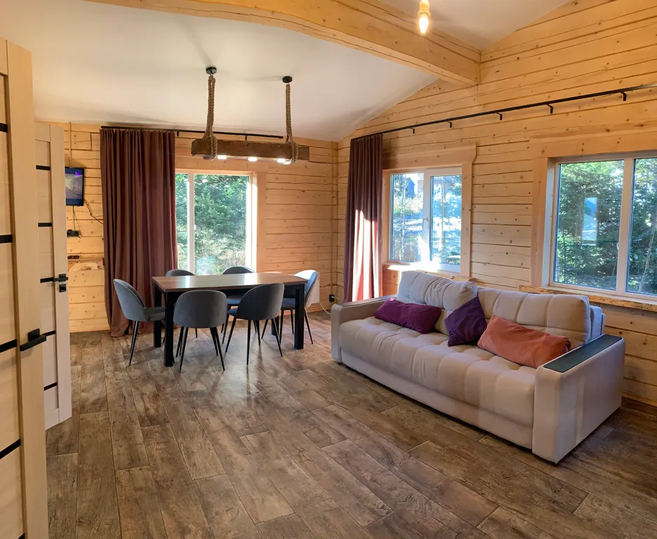 Коттедж Домик в Геше: снег снаружи, тепло внутри — аренда посуточно в Шерегеш