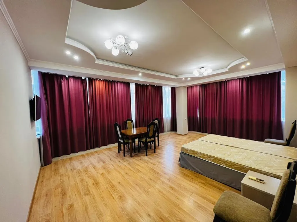 3-комнатная Квартира