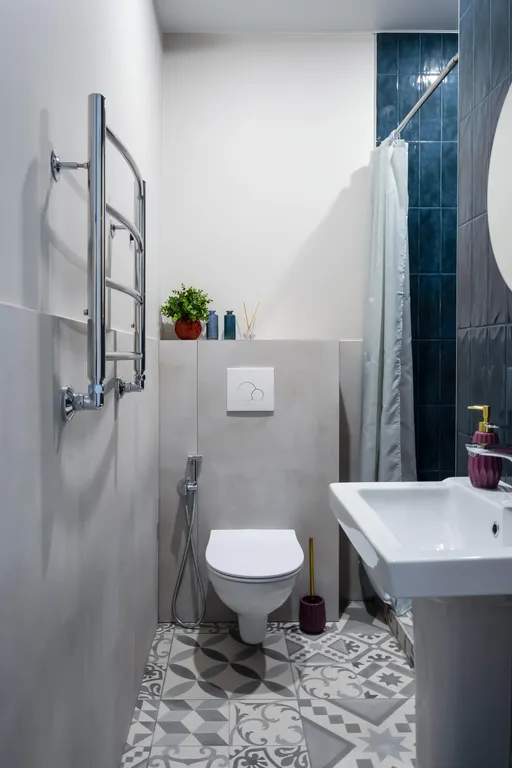 Синяя студия у моря