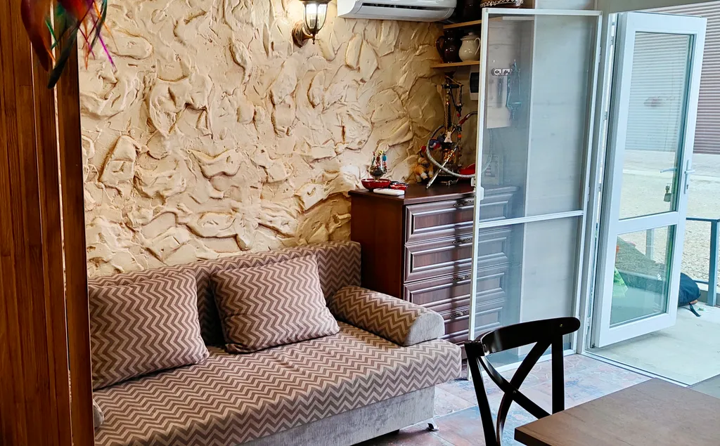 Двухэтажная квартира с террасой недалёко от моря