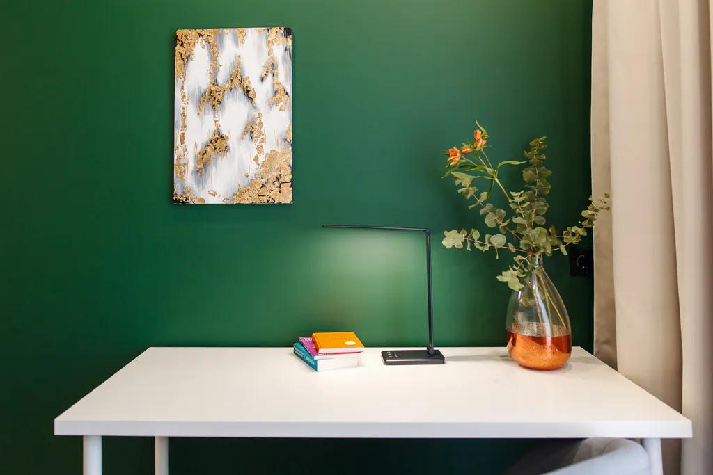 Дизайнерская студия в клубном доме в центре рядом с набережной