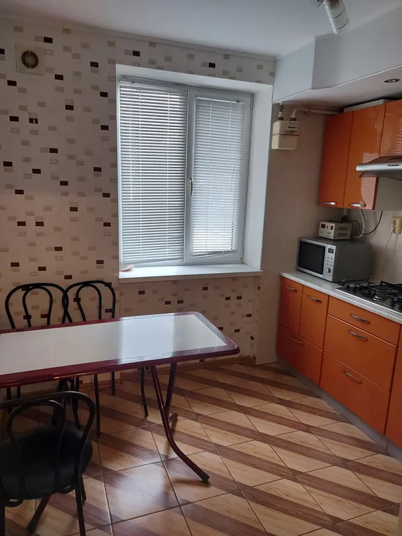 Уютная квартира — аренда посуточно в Феодосия