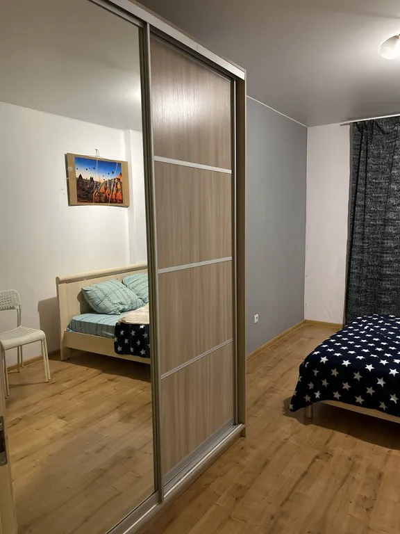 Квартира Просторная квартира с 2-изолированными комнатами и большой кухней — Санкт-Петербург