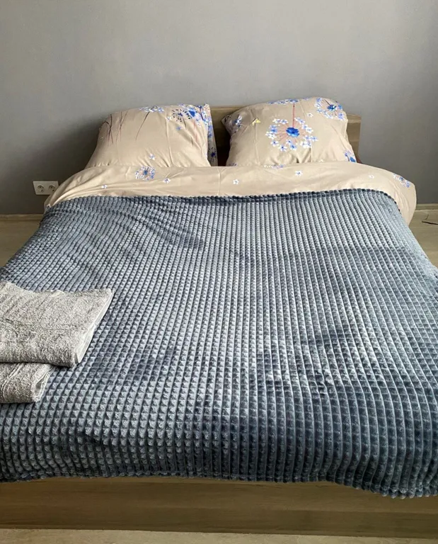 Апартамент у озера в центре города