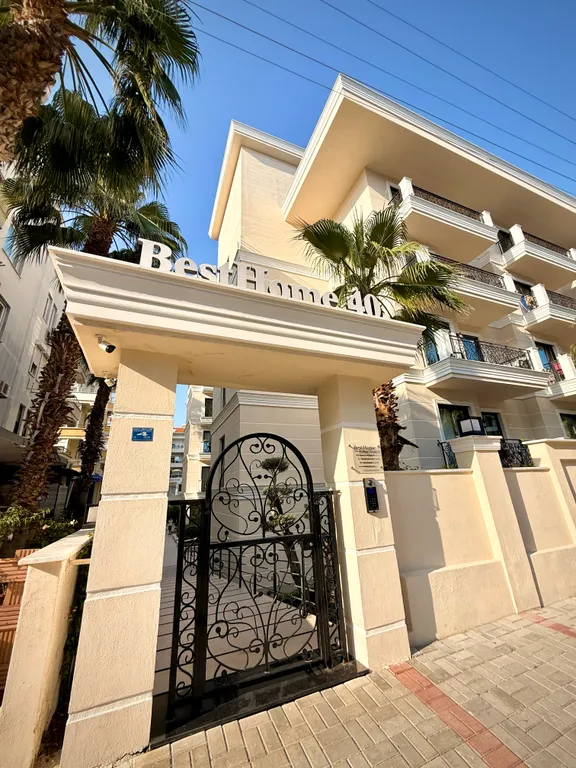 SA Apartments, Luxury 2BD Duplex