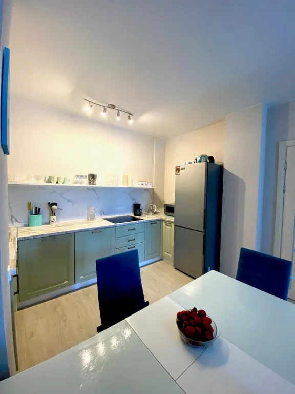 Семейная квартира с бассейнами