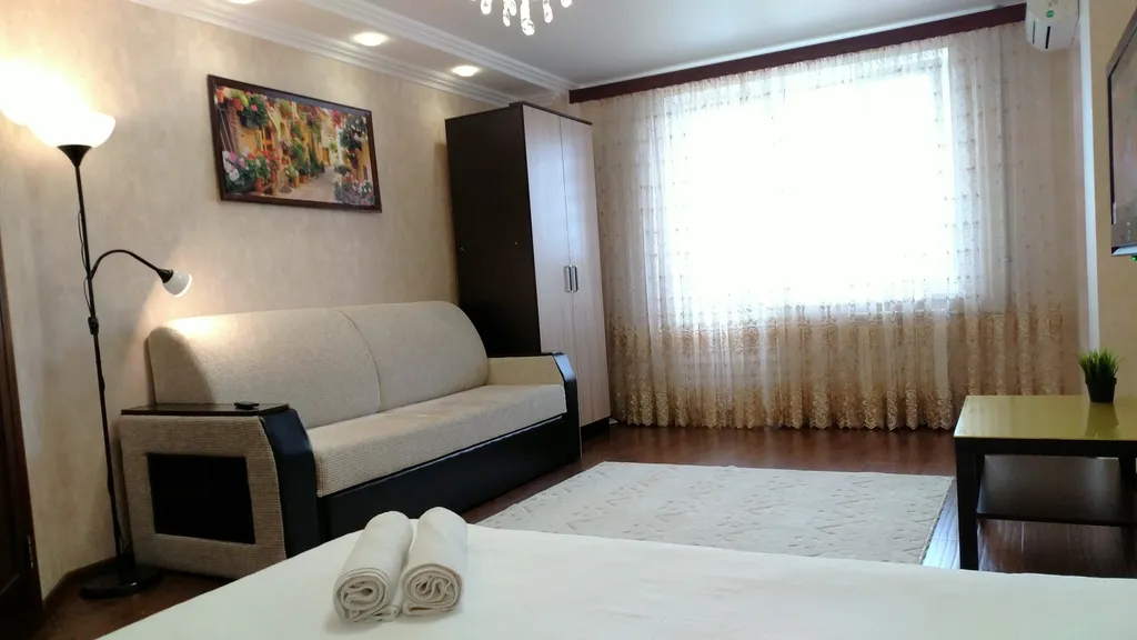 Квартира с балконом и видом на горы