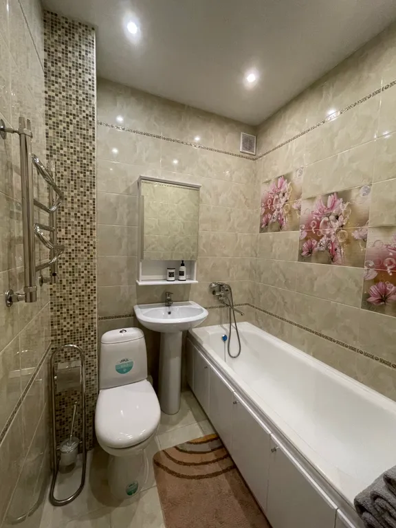 Квартира в доме на набережной с видом на Китай