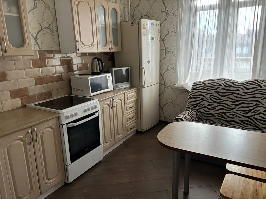 Уютная квартира в исторической части города — аренда посуточно в Киров