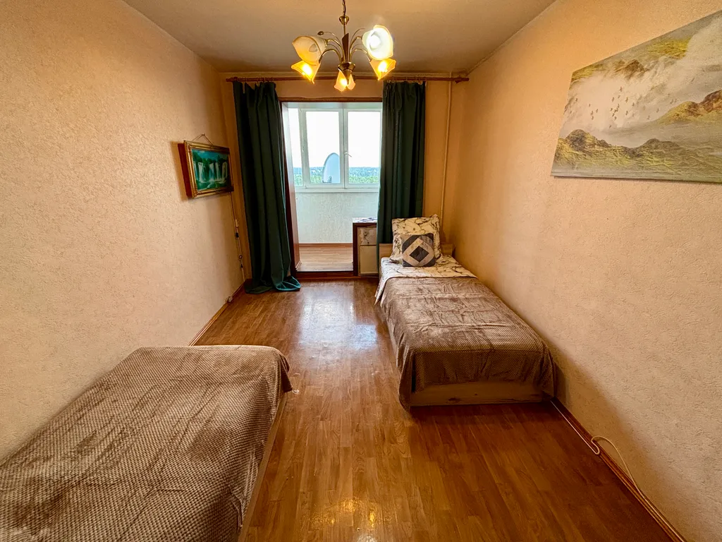 Трёхкомнатная квартира в Калининце