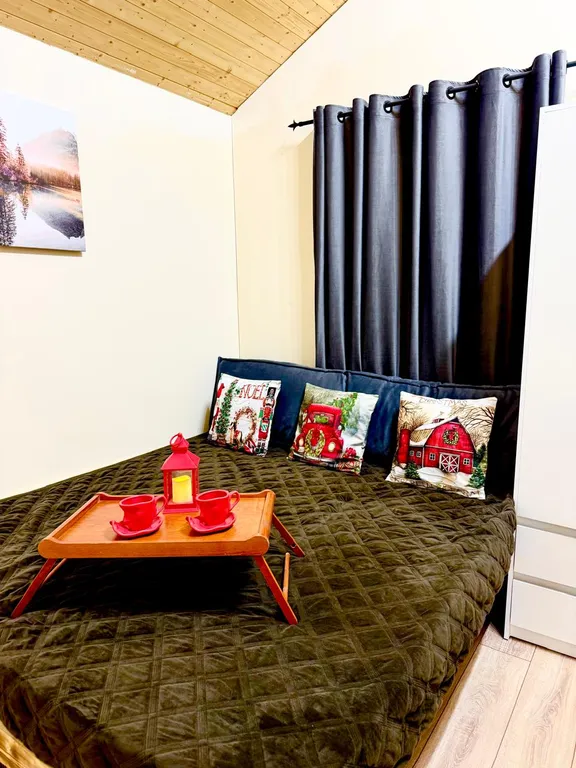 Коттедж Домик с видом на лес — Санкт-Петербург