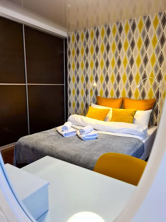 Квартира с видом на озеро