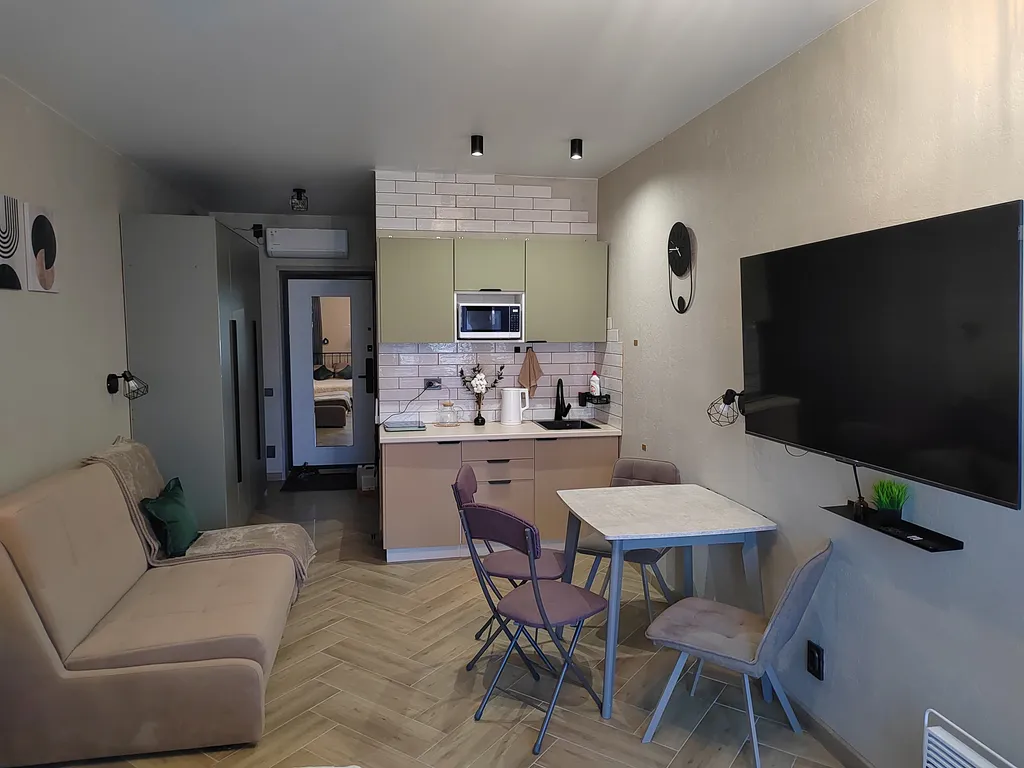 Студия с современным ремонтом