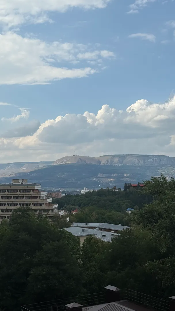 Вид из окна .