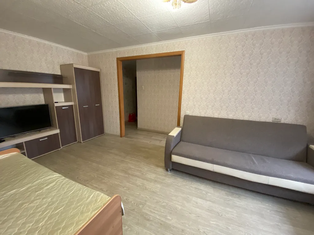 Квартира Уютная двухкомнатная квартира — Красноярск