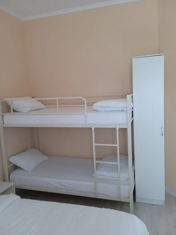 Квартира Квартира Уютный номер с комфортным односпальными кроватями — Кущёвская