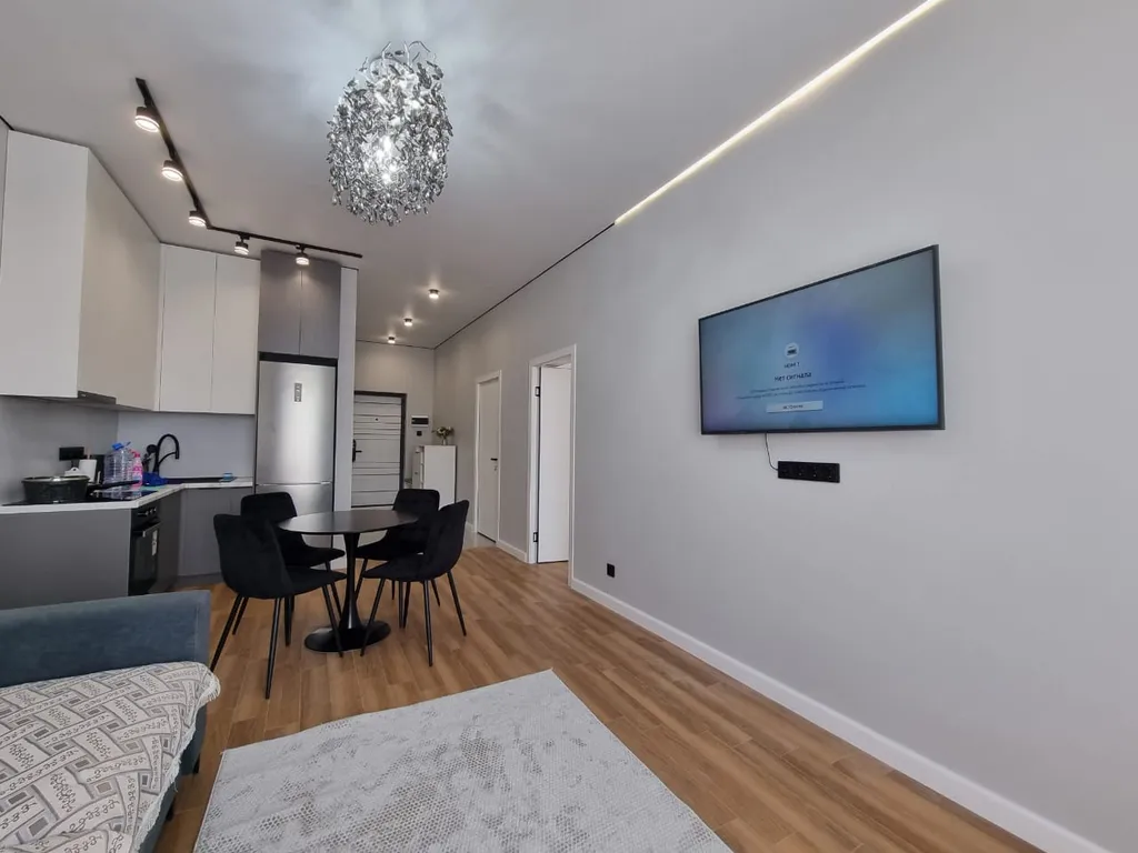 уютная двухкомнатная квартира рядом с Grand park