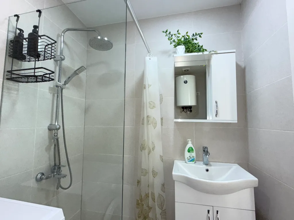 Квартира с видом на закаты и зеленый парк Orbi Beach Tower