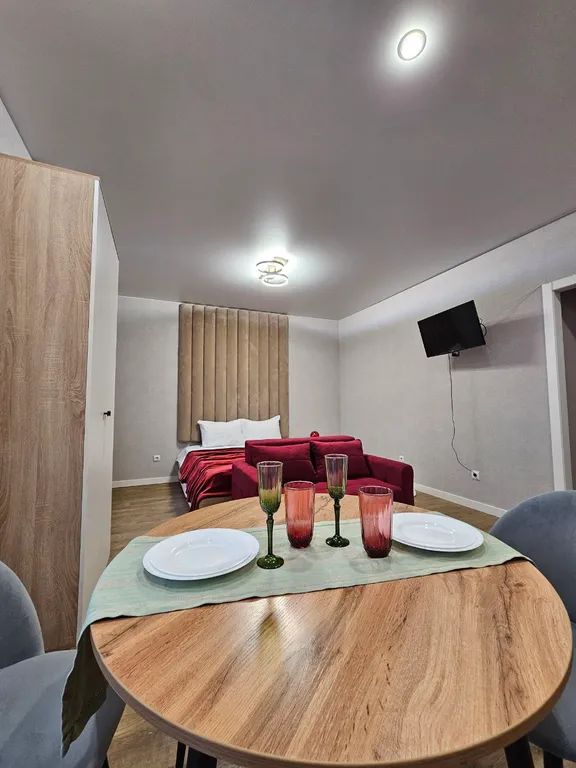 Видовая студия в городе у воды